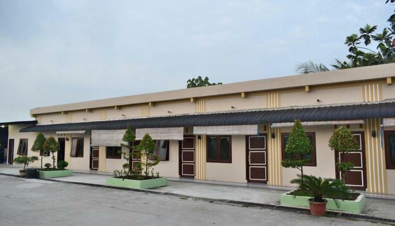 Hotel Grand Family Sungairampah Exterior foto