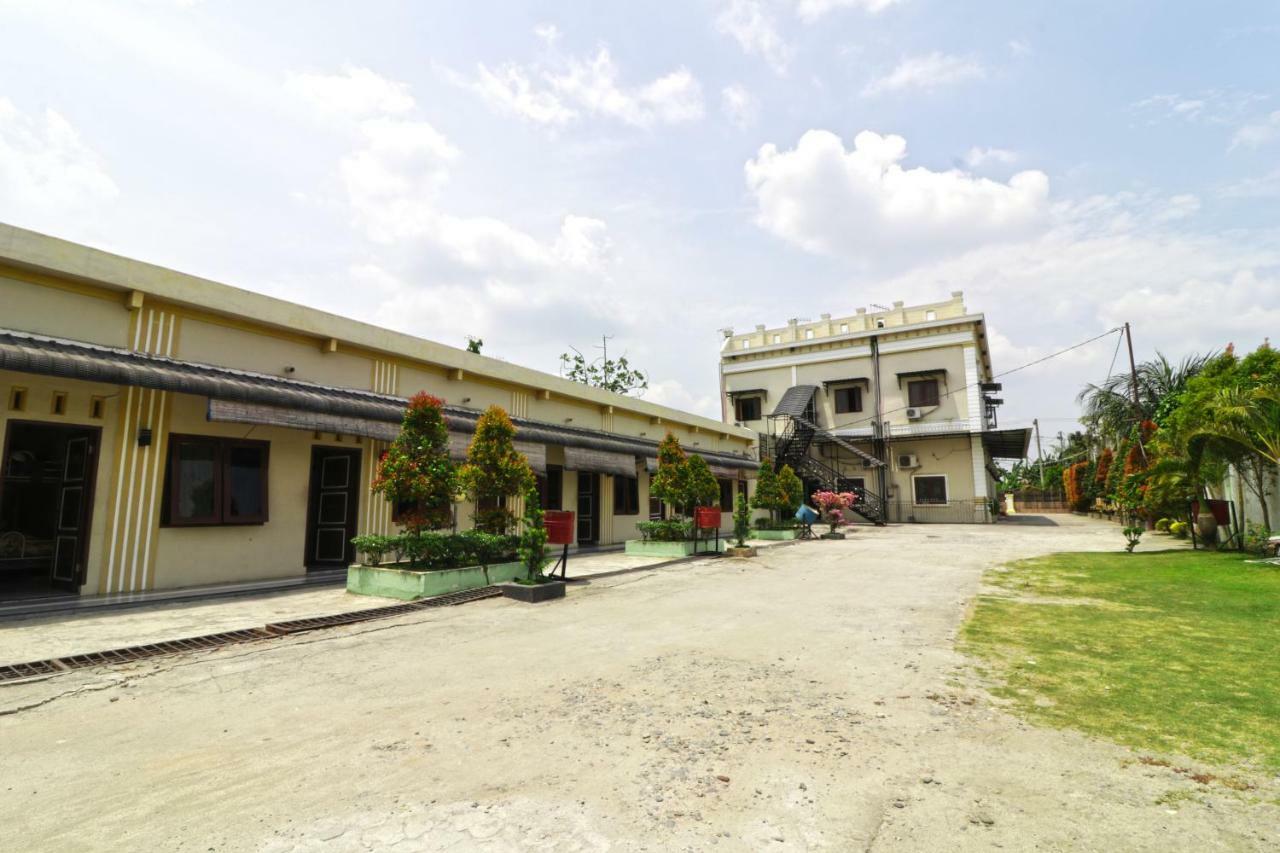 Hotel Grand Family Sungairampah Exterior foto
