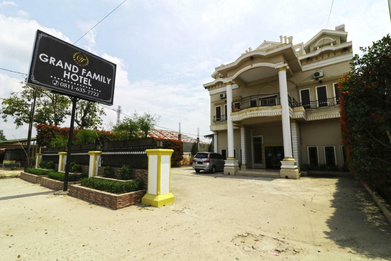 Hotel Grand Family Sungairampah Exterior foto